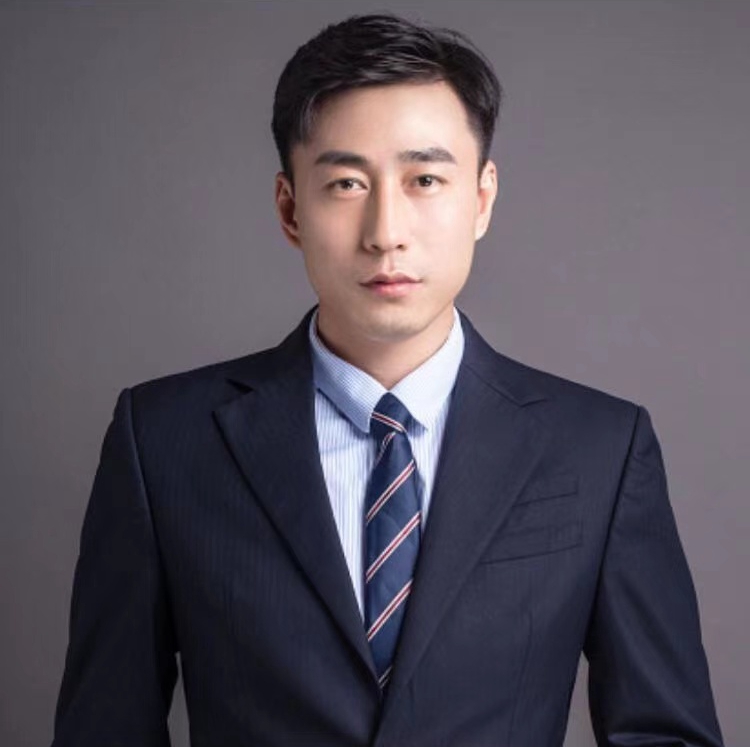 陆知行动态图形设计负责人